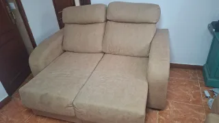 Sofá de 2 plazas beige polipiel