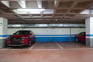 Garaje en alquiler en Zona Teatro Campoamor en Oviedo