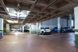 Garaje en alquiler en Zona Teatro Campoamor en Oviedo