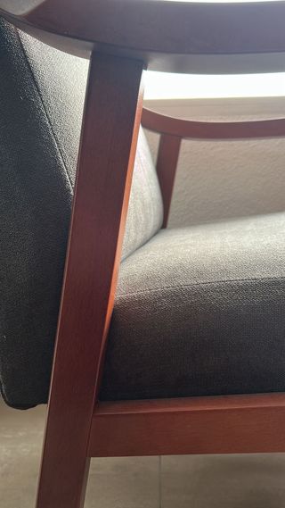 Silla respaldo alto tela y madera