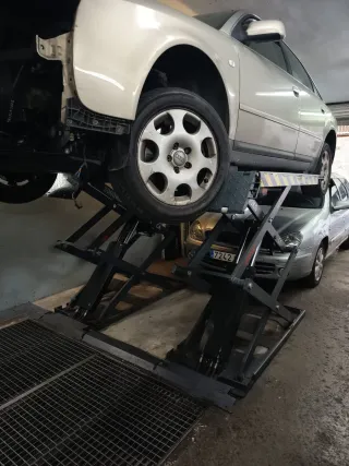 Traspaso de taller de mecanica, plancha y pintura.