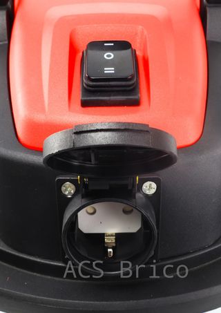 Aspirador Soplador Polvo Líquidos 30L 1600W 63344 - Mader