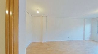 Piso en venta en Veredillas - Juncal - Zarzuela en Torrejón de Ardoz