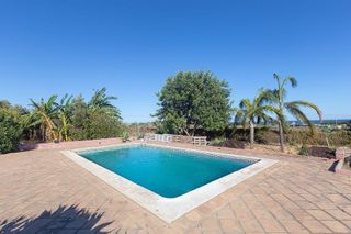 Casa rural en venta en El Padrón - El Velerín - Voladilla en Estepona