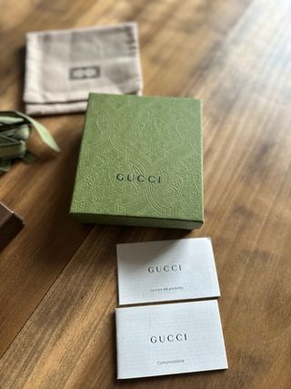 Portafoglio Gucci nero con scatola