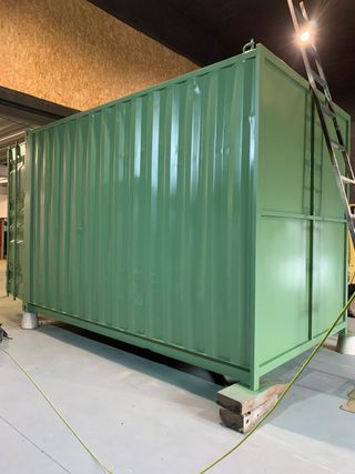 Contenedor marítimo multiusos de varios tamaños