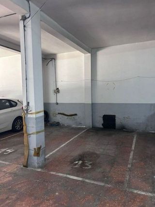 Garaje en venta en Silla
