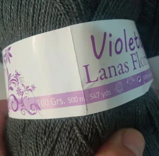 Lote 5 Ovillos 500 gramos Violeta Lanas Flore