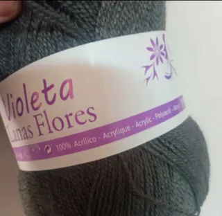 Lote 5 Ovillos 500 gramos Violeta Lanas Flore