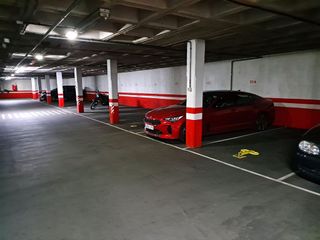 Garaje en alquiler en Buenavista - El Cristo en Oviedo