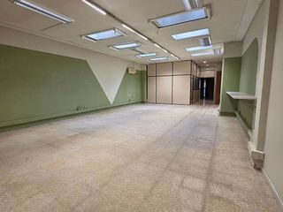Local comercial en alquiler en Les Corts en Barcelona