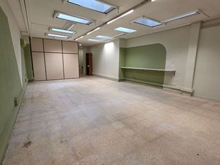 Local comercial en alquiler en Les Corts en Barcelona