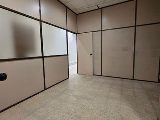 Local comercial en alquiler en Les Corts en Barcelona