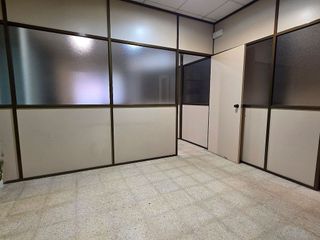 Local comercial en alquiler en Les Corts en Barcelona