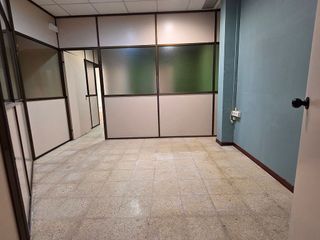 Local comercial en alquiler en Les Corts en Barcelona