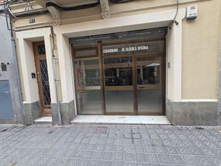 Local comercial en alquiler en Les Corts en Barcelona