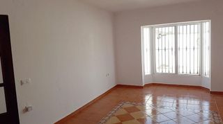 Chalet en venta en La Banda - Campo de Fútbol en Chiclana de la Frontera