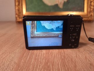 Cámara Digital Samsung ST-76 Roja 16MP HD