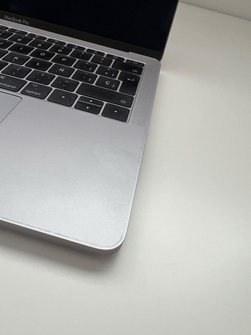 MacBook Pro 2017 Intel i5 8GB afbeelding 3