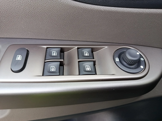 Renault Captur diesel SÓLO 25000KM!