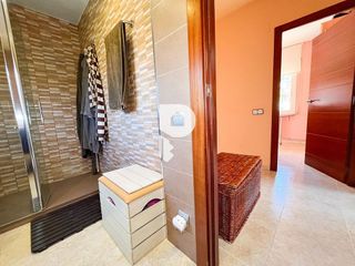 Chalet en venta en Vallirana