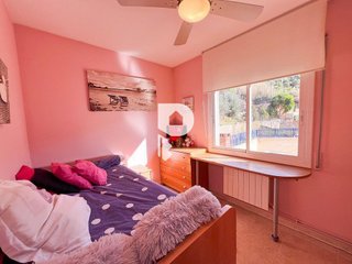 Chalet en venta en Vallirana