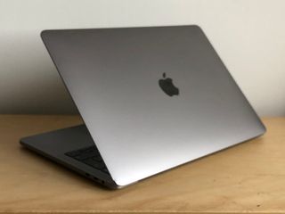 MacBook Pro 13 2019 Touch Bar