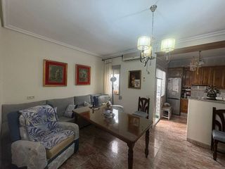 Casa adosada en venta en Andújar