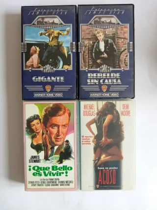 14 Películas VHS Variadas + Regalo
