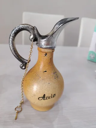 Coppia Caraffe Olio Aceto Vintage