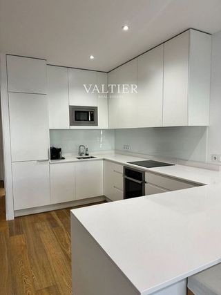 Piso en alquiler en Almagro en Madrid