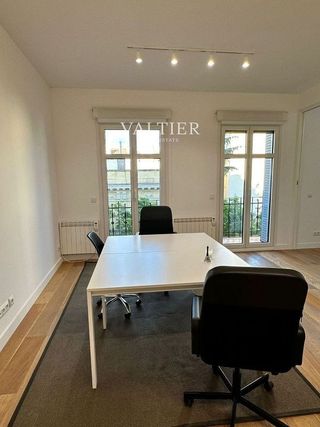 Piso en alquiler en Almagro en Madrid