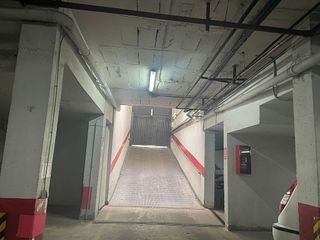 Garaje en alquiler en San Vicente en Sevilla