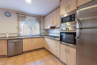 Casa adosada en venta en Maracena