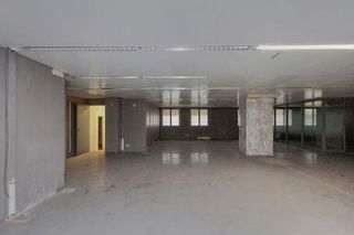 Local comercial en alquiler en Vilapicina i la Torre Llobeta en Barcelona