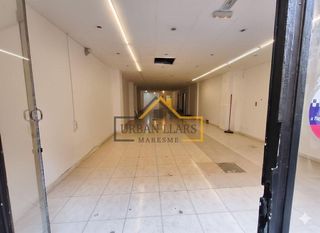 Local comercial en venta en Pubilla Cases en Hospitalet de Llobregat, L´