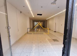 Local comercial en venta en Pubilla Cases en Hospitalet de Llobregat, L´