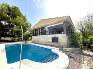 Casa en venta en Pueblo Levante en Benidorm