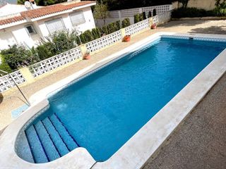 Casa en venta en Pueblo Levante en Benidorm