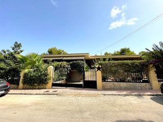 Casa en venta en Pueblo Levante en Benidorm