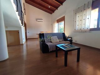 Chalet en venta en Vallirana