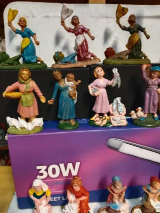 Pastori presepe, 5 euro l'uno