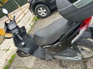 Kymco Agility City 125 Negra