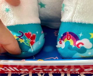 Clementoni Scintilla Canta e Brilla Unicorno