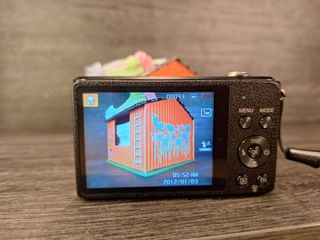 Cámara Digital Samsung ST-76 Roja 16MP HD