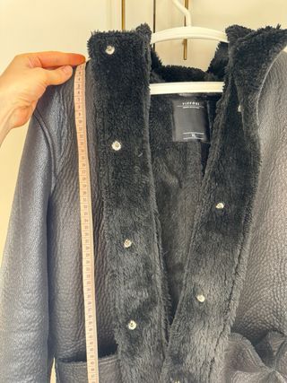 Abrigo Tiffosi Negro con Forro de Pelo