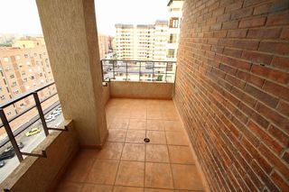 Piso en venta en Babel en Alicante