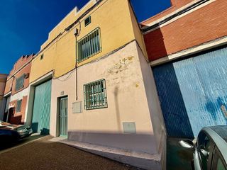 Nave industrial en venta en Cuarte de Huerva