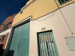 Nave industrial en venta en Cuarte de Huerva