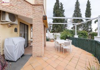 Casa adosada en venta en Zubia (La)